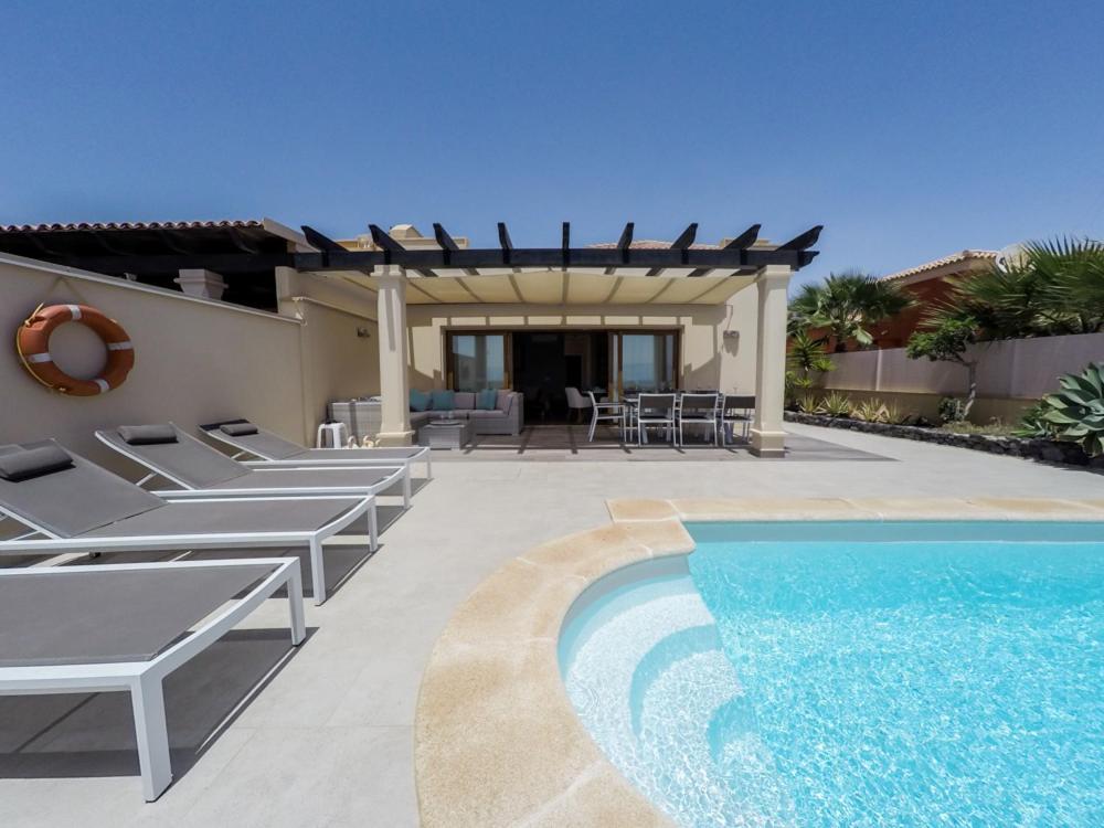 Luxurious Villa With Amazing Sea View And Pool Caleta De Fuste Kültér fotó