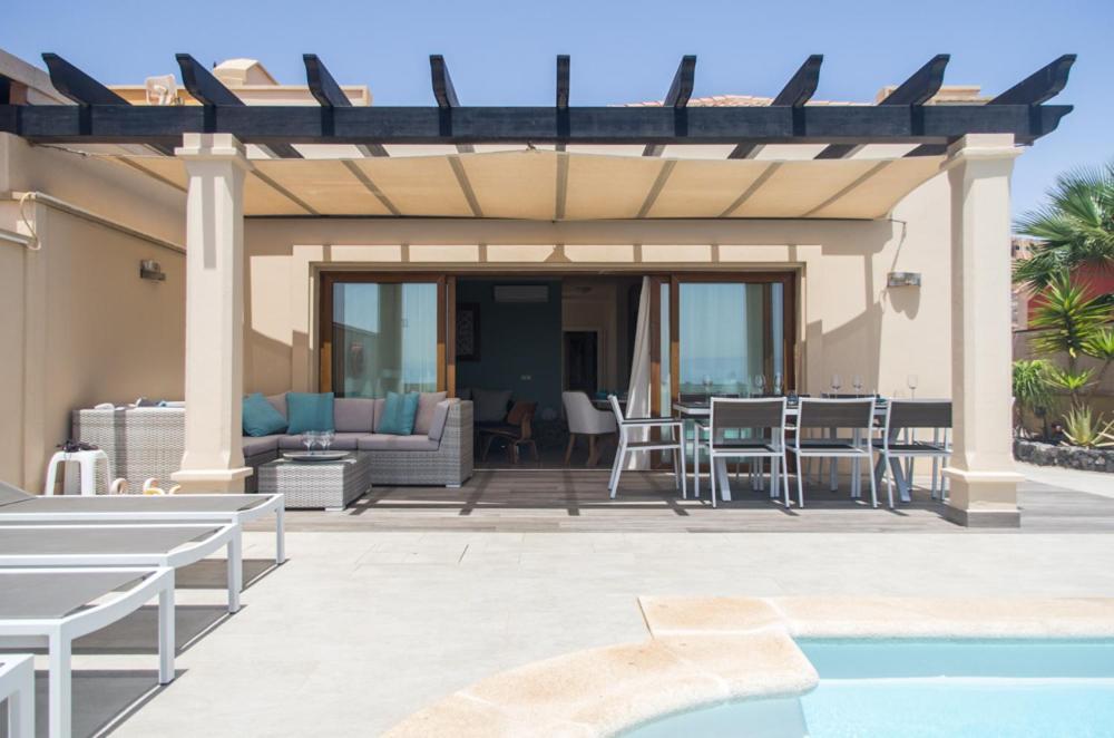 Luxurious Villa With Amazing Sea View And Pool Caleta De Fuste Kültér fotó